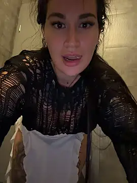 TattooGirlAlia Show in webcam