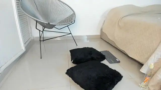 ห้องแชทสดของ cristina_aznar1