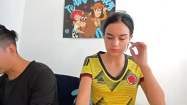 bliinkii_and_luka_ Adlı Modelin Web Kamerası Şovu
