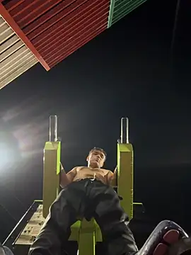 โชว์เว็บแคมของ CreamKingg