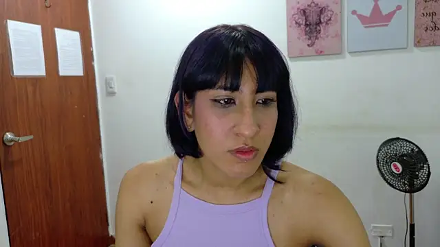 Violet_rousse7のライブXXXチャット