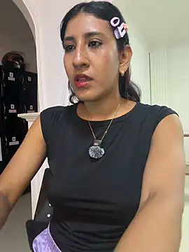 Violet_rousse7 Adlı Modelin Canlı XXX Sohbeti