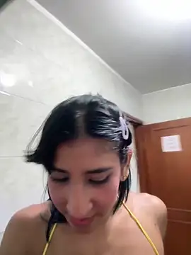 Violet_rousse7's Webcam Show