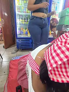 Chat +18 de Violet_rousse7 ao vivo