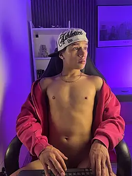 Dominik_Souza Adlı Modelin Web Kamerası Şovu