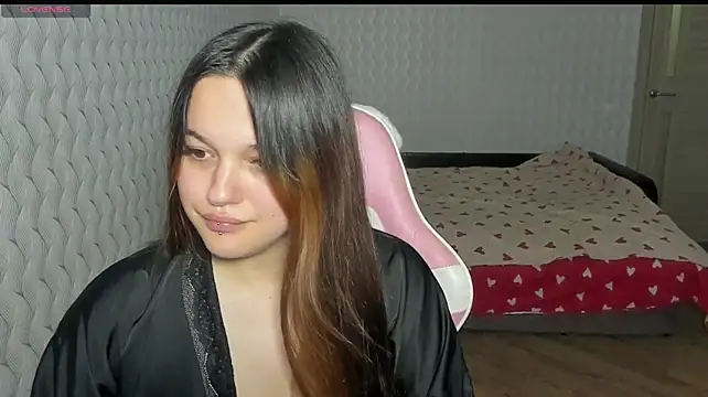 Elyssae Adlı Modelin Canlı XXX Sohbeti