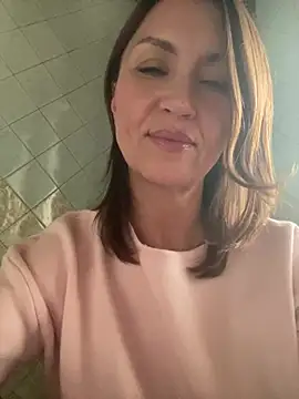 Show modela RainyAngel17 na web-kameri