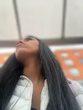 Chat XXX ao vivo de CELESTE_-EC
