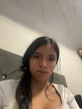 CELESTE_-EC Adlı Modelin Canlı XXX Sohbeti