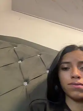 Chat +18 de CELESTE_-EC ao vivo