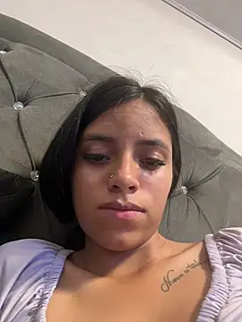Chat +18 de CELESTE_-EC ao vivo