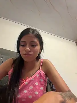 CELESTE_-EC Adlı Modelin Canlı XXX Sohbeti