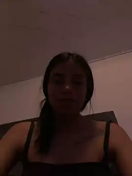 CELESTE_-EC – Naživo XXX chat