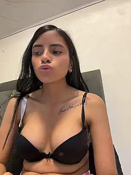 Chat XXX en directo de CELESTE_-EC