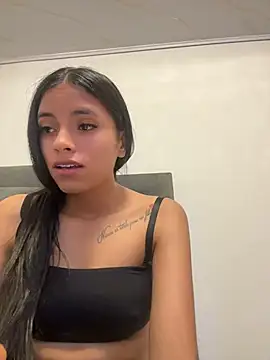 Chat +18 de CELESTE_-EC ao vivo