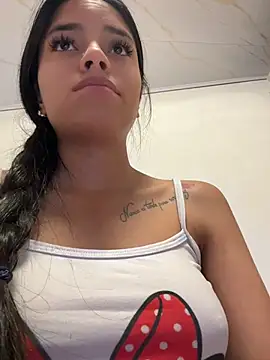 Chat XXX en directo de CELESTE_-EC