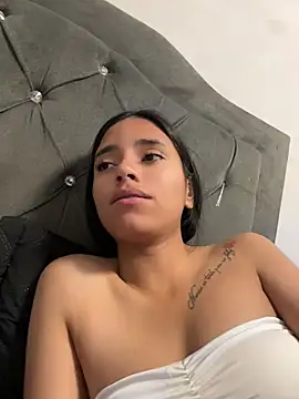 Show de CELESTE_-EC na webcam