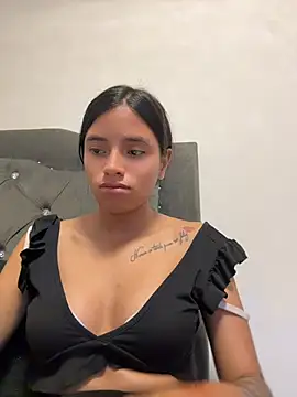 XXX chat uživo modela CELESTE_-EC