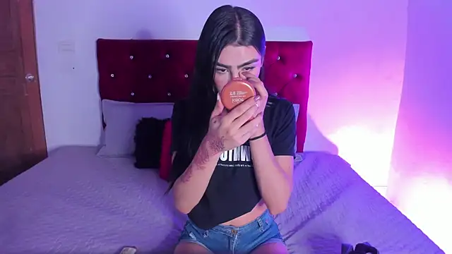Isabella_Moon9 Webcamshow