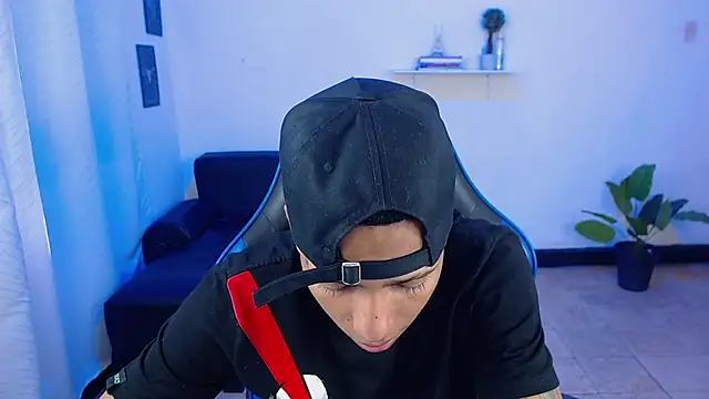 عرض كام ostinn18