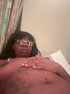Browneyedxbhab's Live XXX Chat