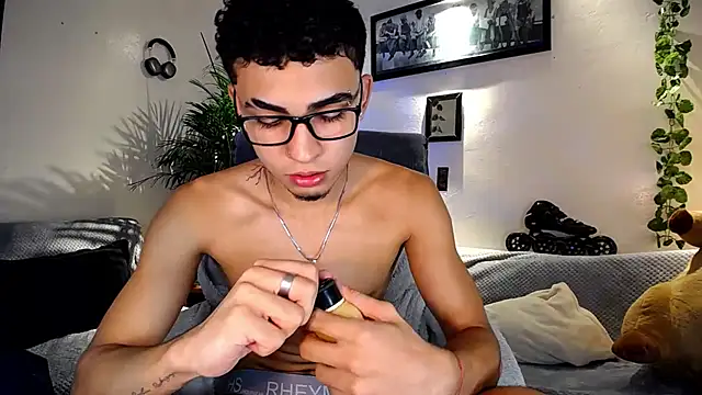 tiancam Adlı Modelin Web Kamerası Şovu