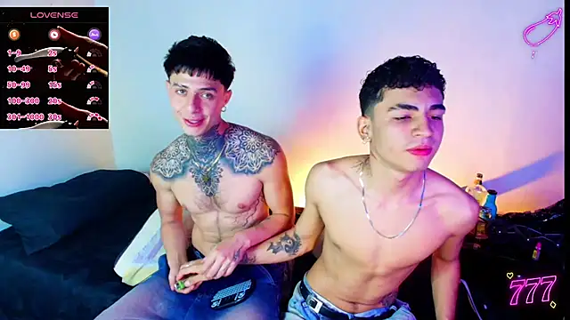 Show modela tiancam na web-kameri