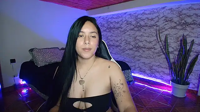 دردشة Camila_IRoose الجنسية المباشرة
