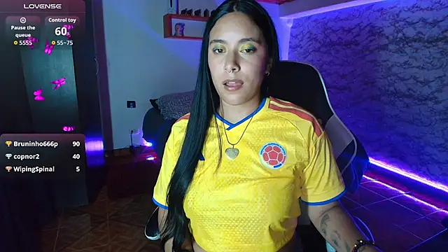 Camila_IRoose's Live XXX Chat