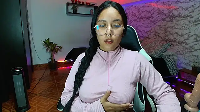 Camila_IRoose 现场XXX聊天