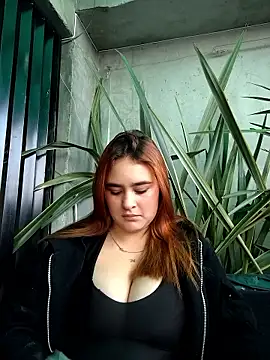 katty_42 在線直播表演