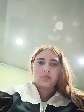 غرفة دردشة katty_42 المباشرة