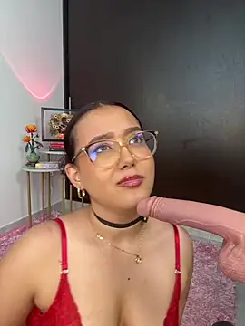 kittysophie_ Show in webcam