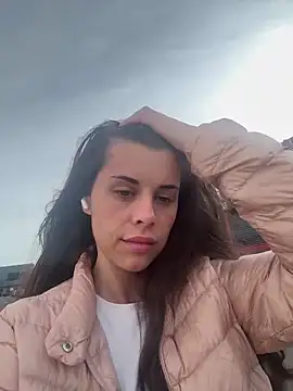 Chat +18 de houseofnova ao vivo