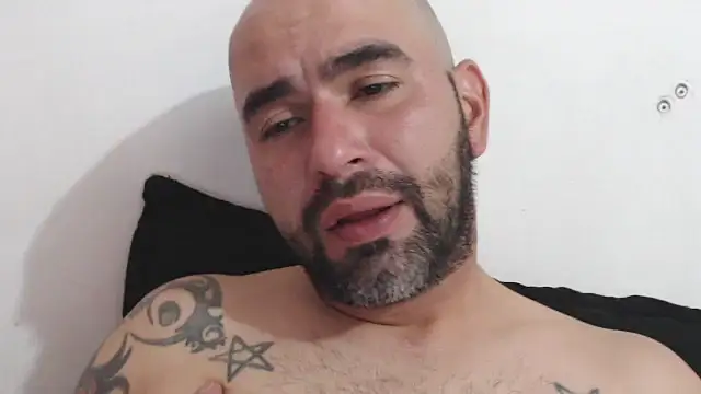 Show Webcam de hairyandbigmann