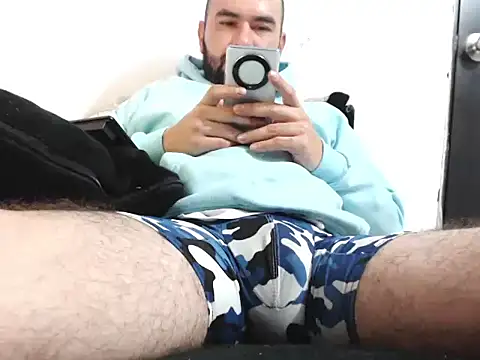 Show de hairyandbigmann na webcam