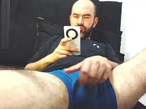 hairyandbigmann Webcamshow