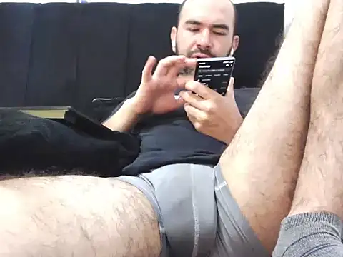 hairyandbigmann – webcam-show