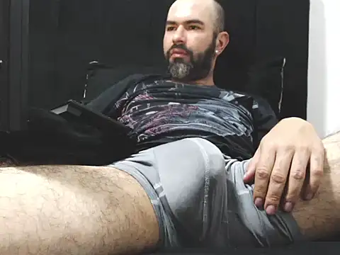 hairyandbigmann Webcam Show