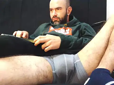 hairyandbigmann Webcamshow