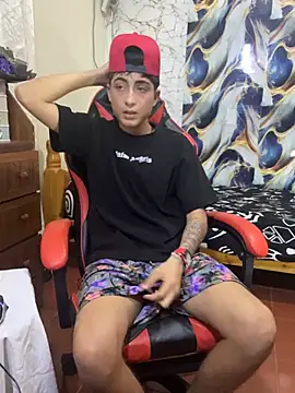 MichaelMiller20261 Pertunjukan Webcam