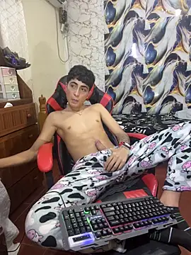 MichaelMiller20261 Adlı Modelin Web Kamerası Şovu