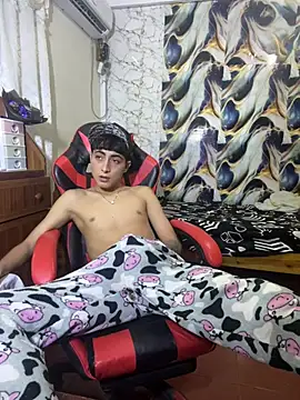 Вебкам-шоу MichaelMiller20261