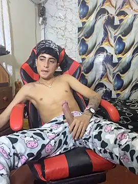 MichaelMiller20261 Adlı Modelin Web Kamerası Şovu
