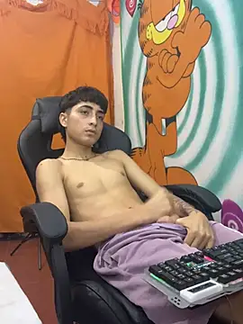 MichaelMiller20261 Adlı Modelin Web Kamerası Şovu