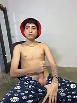 MichaelMiller20261 ওয়েবক  ্যাম শো