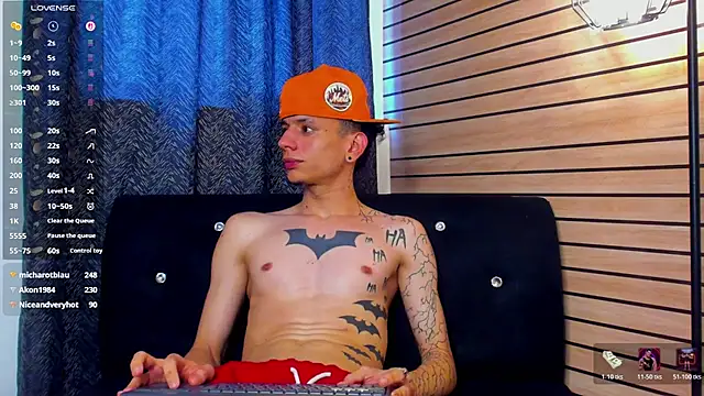 TheBatMansion webkamerás műsora