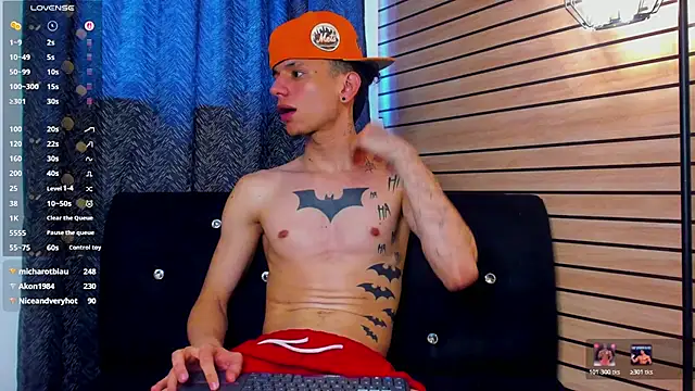 TheBatMansion's Webcam Show
