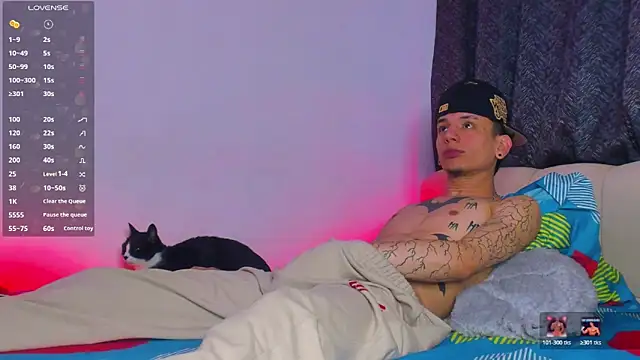 TheBatMansion Show Webcam