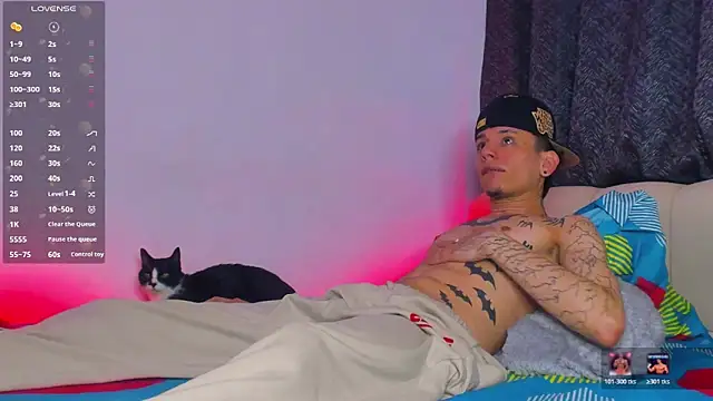 TheBatMansion Show Webcam